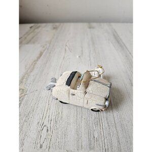 Wind up car ornament toy Xmas tree